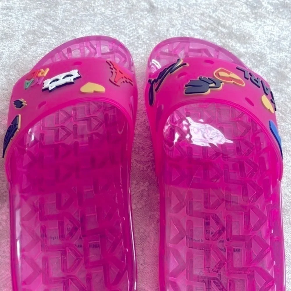 Brand New Karl Lagerfeld Paris Thea Jelly Pool Slides Embellished Pink Sandals - Picture 15 of 16